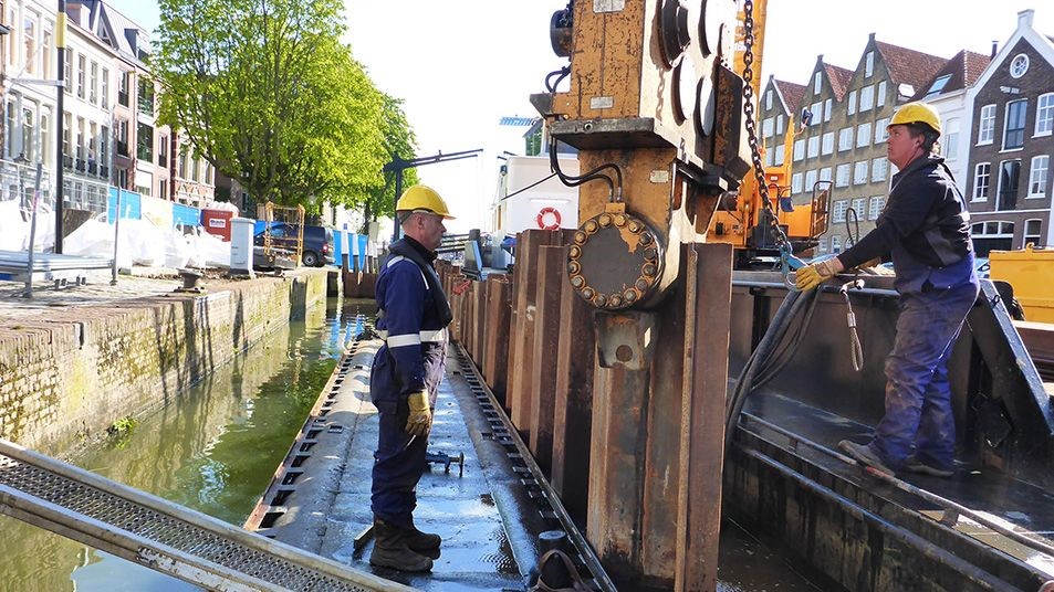 Dordrecht_Beens_Dredging_Verengiging_van_Waterbouwers