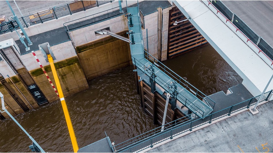 VHT_Ship_Lock_Cylinders.jpg